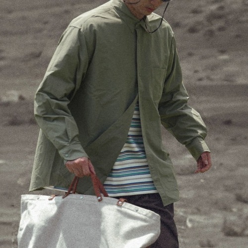 Solid color outdoor shirt（ソリッドカラーアウトドアシャツ）
