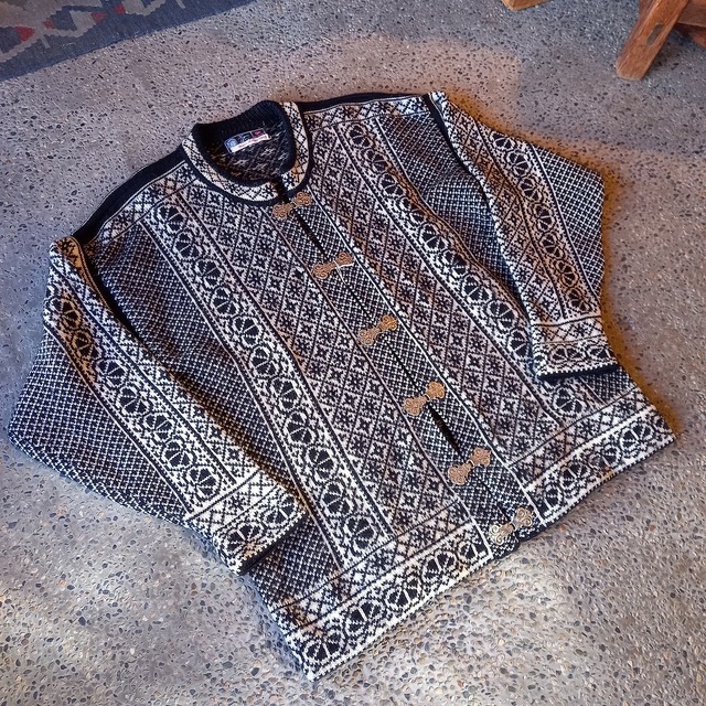 ノルウェー製 フック式 ノルディックカーディガン used [212001]