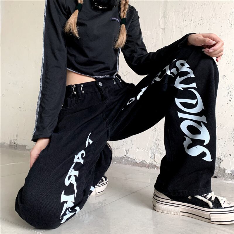 大魔王シリーズ デニムパンツ ズボン ボトムス アルファベット ブラック 黒い かっこいい 合わせやすい Elegant