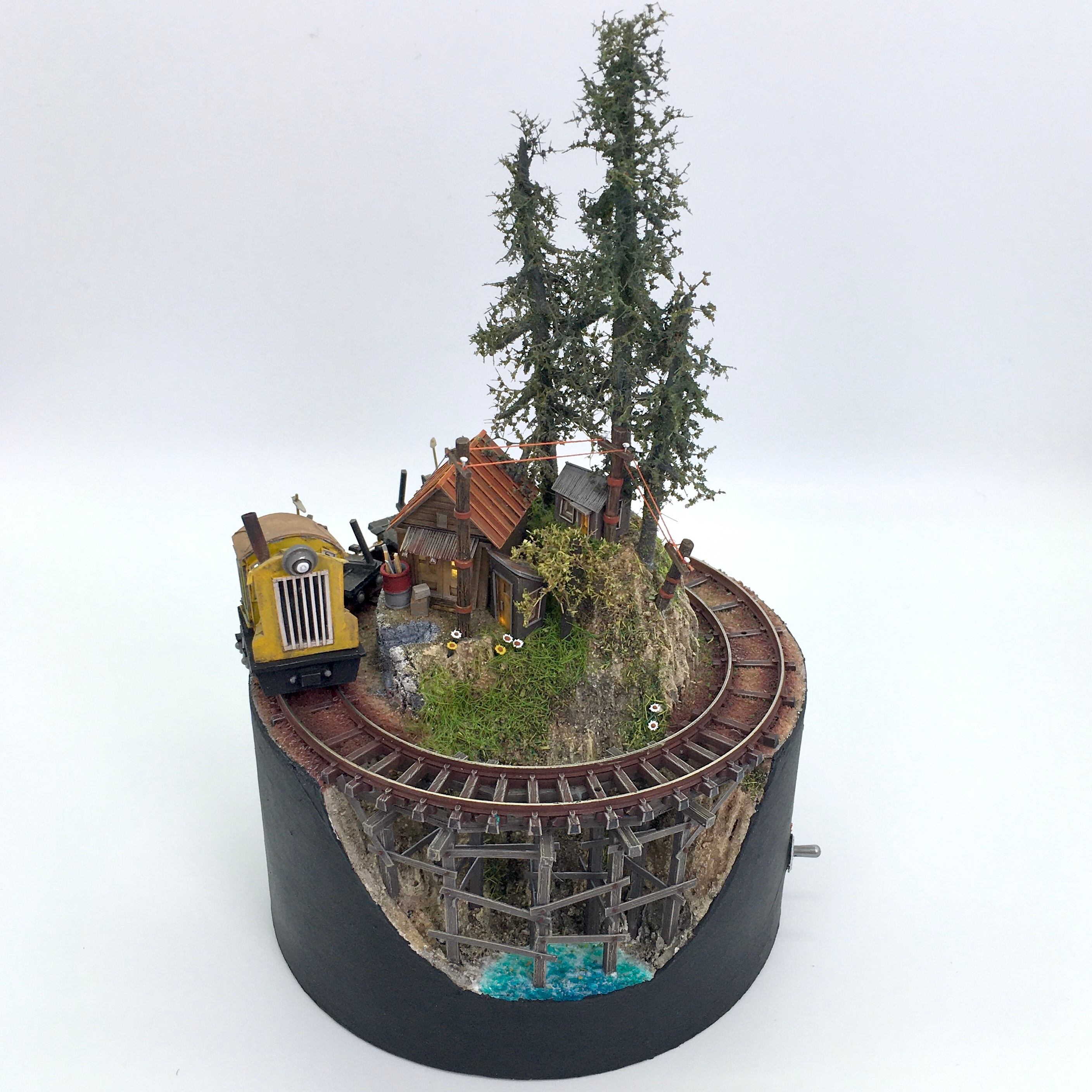 O.MORO DESIGN 諸星 昭弘】「森林鉄道」 | HOW HOUSE