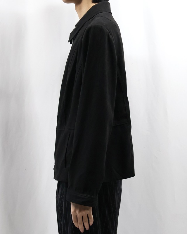 minimal zip up blouson