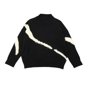 ラウンドネックニット