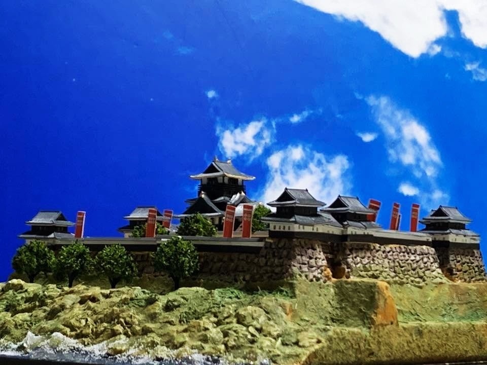 ☆完成品 鹿苑寺 金閣寺 ケース付き ミニ18サイズ 日本の寺 世界遺産