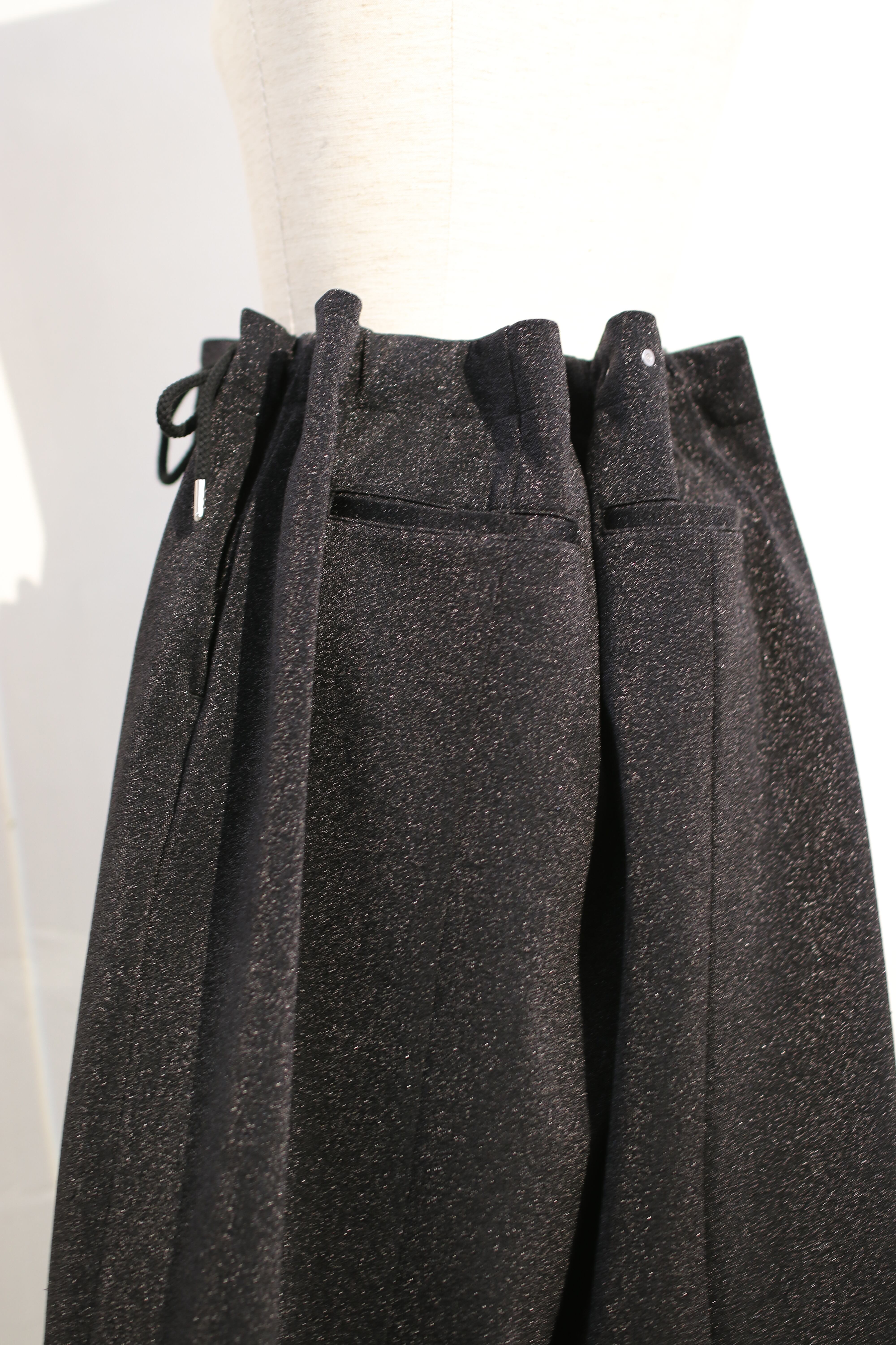24SS】BELPER GLITTER SKIRPANTS (BLACK) 2016-0224 | IAAAM 24SS】BELPER GLITTER SKIRPANTS (BLACK) 2016-0224 | IAAAM
