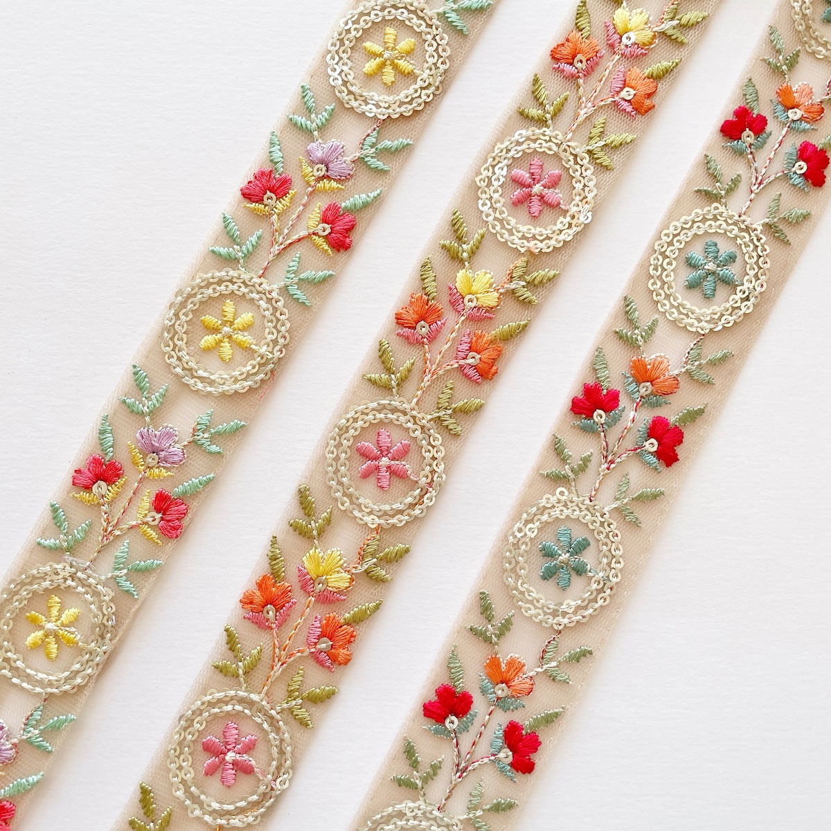 3cm幅 インド刺繍リボン | インド刺繍リボンカット売り「10cm ribbon」