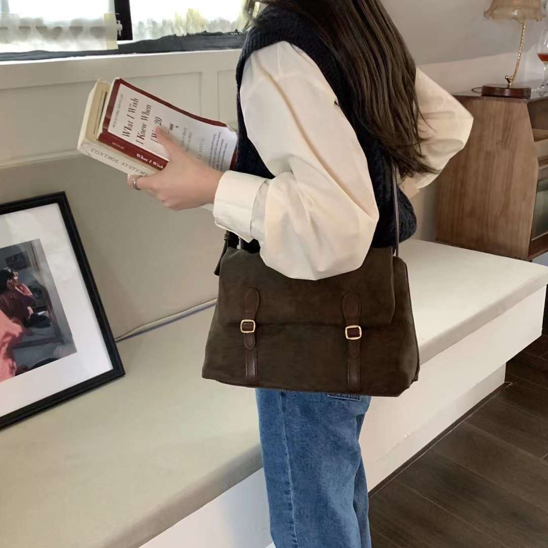 フラップショルダーバッグ　AS103-4105