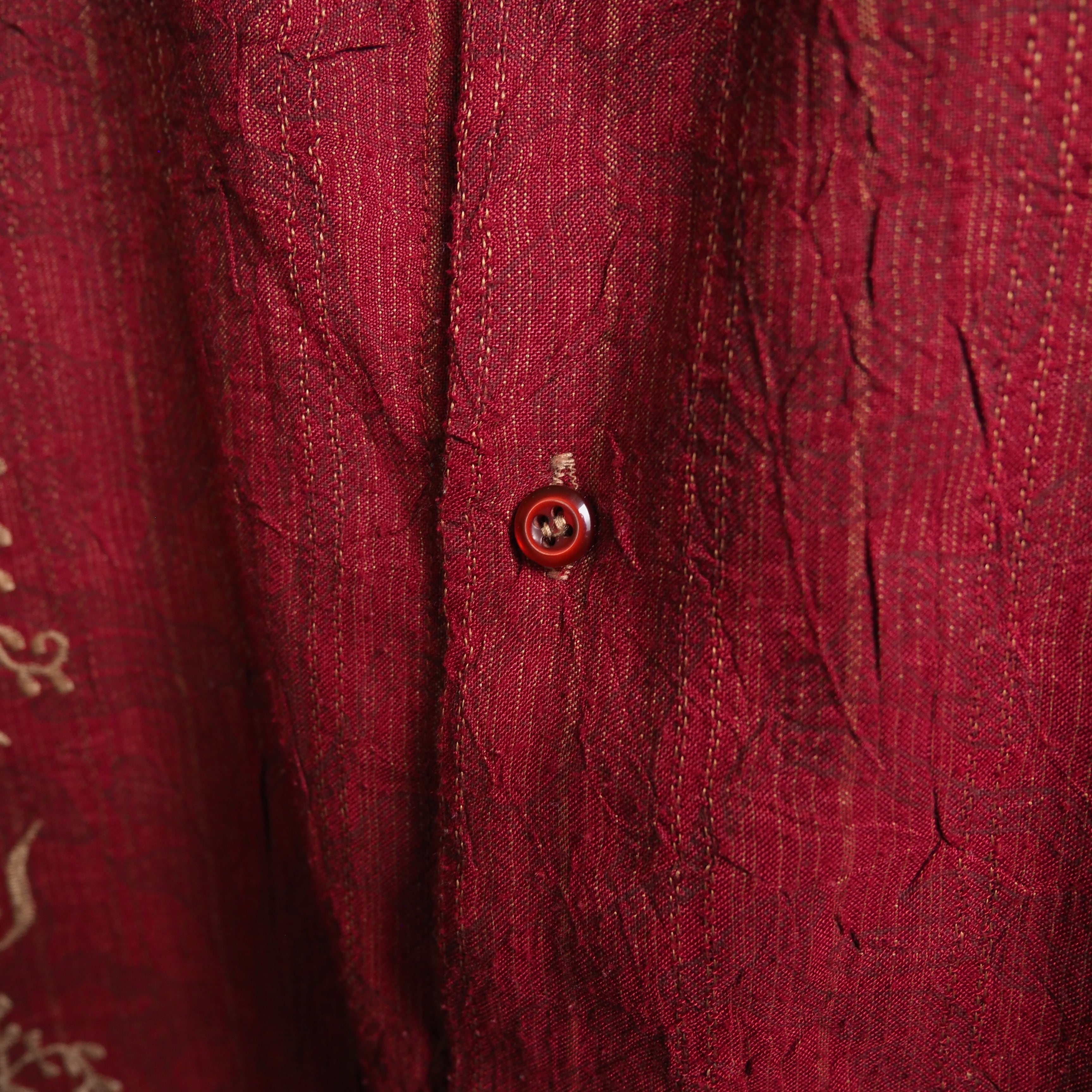 Beautiful Dark red × Tribal art embroidery vintage loose S/S shirt