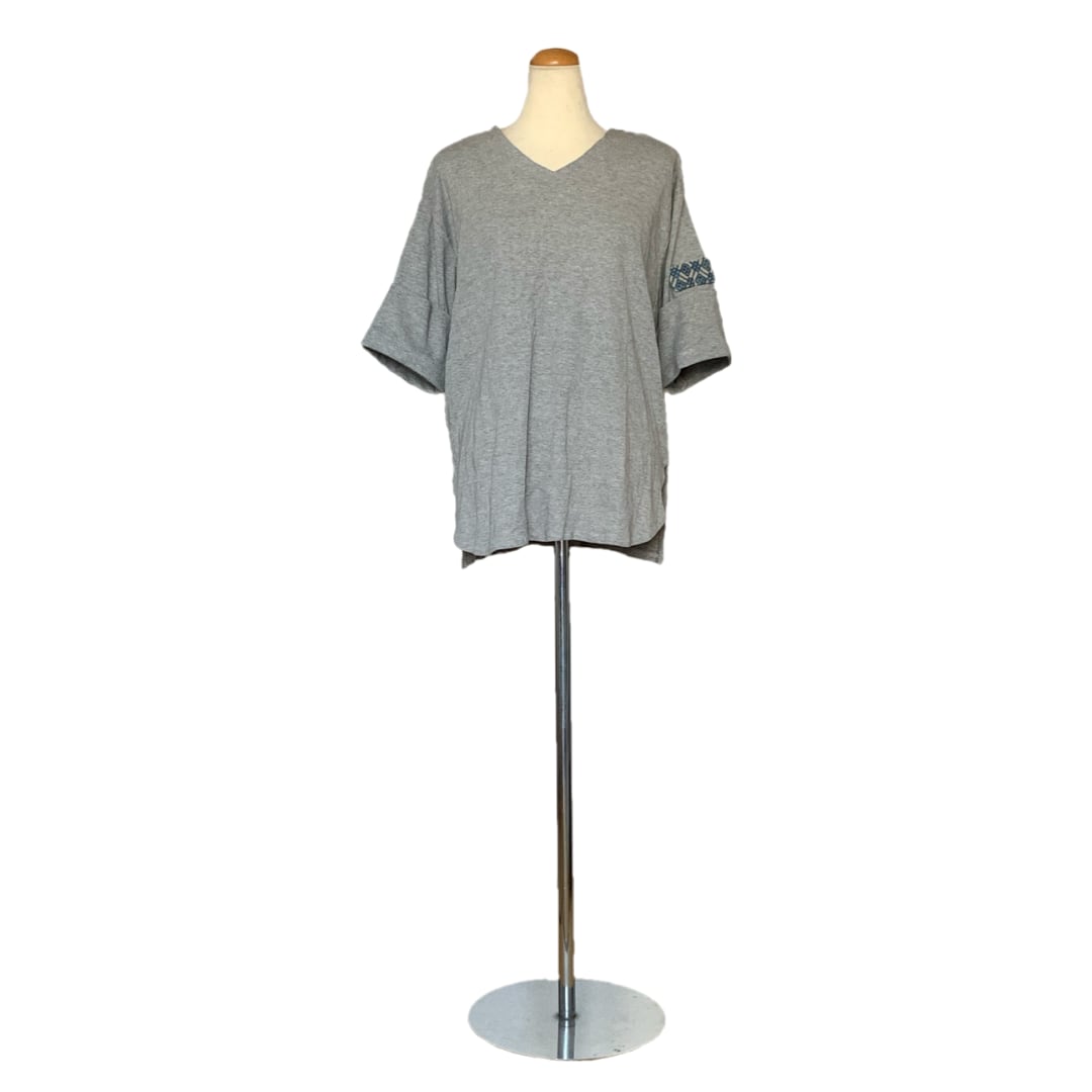 【送料無料】こぎん刺し　VネックビッグTシャツ　作：角舘徳子