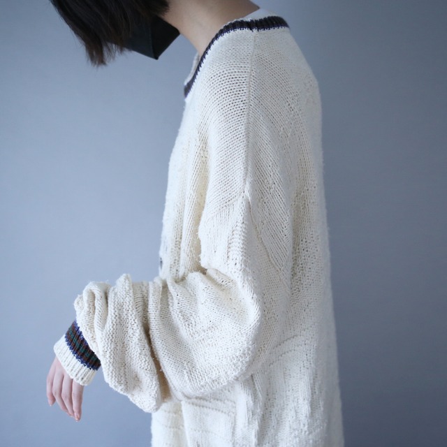 "刺繍" birds design over silhouette cotton knit sweater