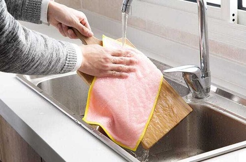 マイクロファイバークロス 6枚セット ミニクロス 掃除クロス キッチンクロス 食器拭き 台拭き ふきん スマホ メガネ 画面拭き やわらか 多用途 23×15cm ランダムカラー　cw-a-4511