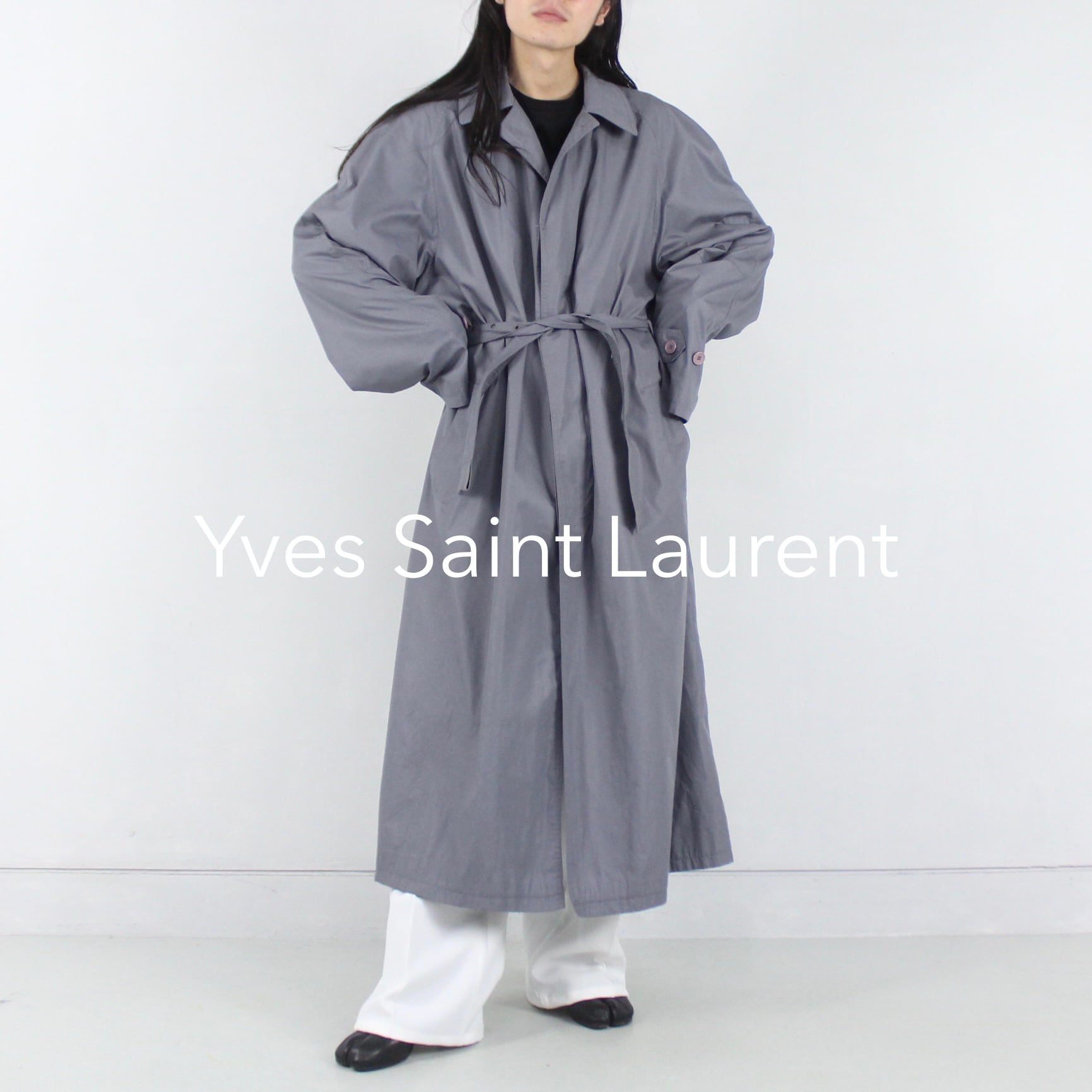 Yves Saint Laurent スモークラベンダーカラー オーバーサイズ