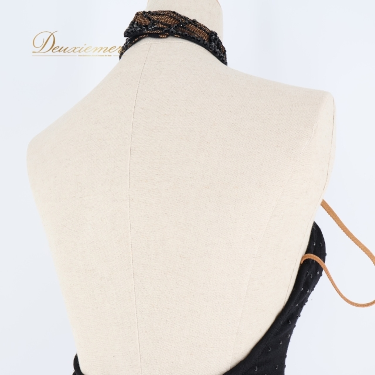 社交ダンス 衣装 ラテン ドレス ワンピース ラテンドレス レース デモ 競技 パーティ 発表会 上品 高級感 ブラック系 ストレッチ おしゃれ レディース エレガント 競技用 ドレスアップ パーティ フォーマル セクシー 軽やかバー パフォーマンス