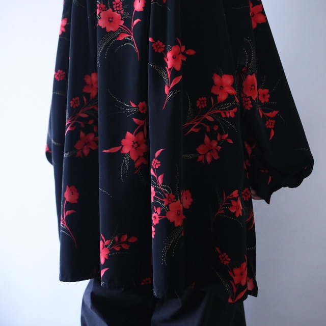 beautiful flower pattern yoke tuck design over silhouette shirt