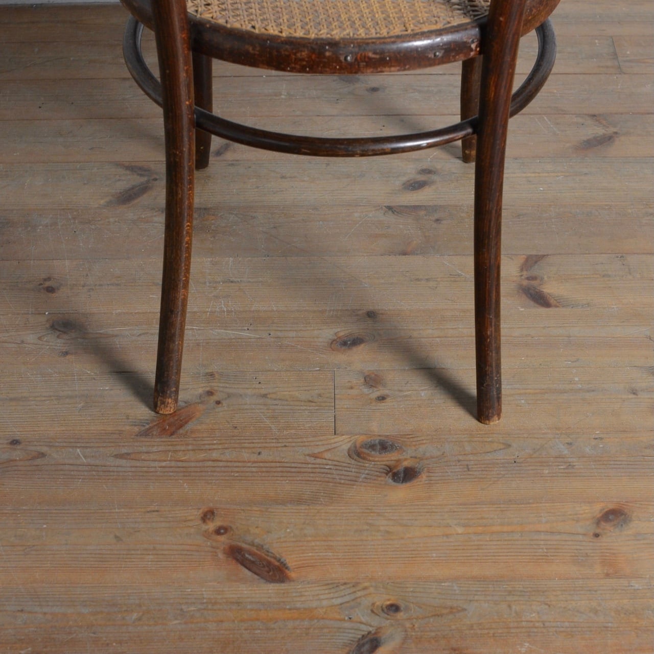 Bentwood Arm Chair / ベントウッド アーム チェア〈ダイニングチェア