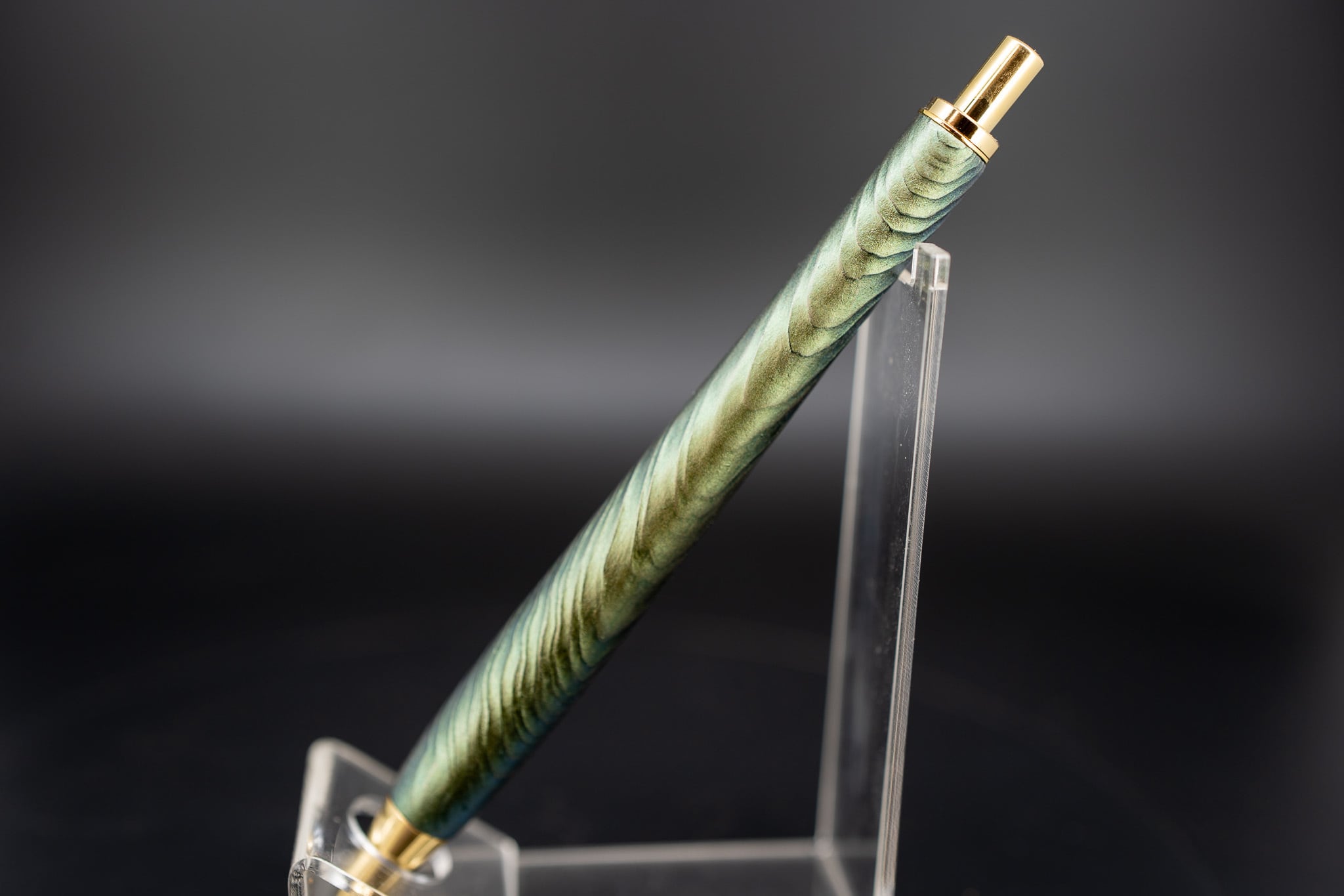 翠煙】春日杉 漆塗 細軸 ③ gold MP | 木軸ペン工房 金杢犀