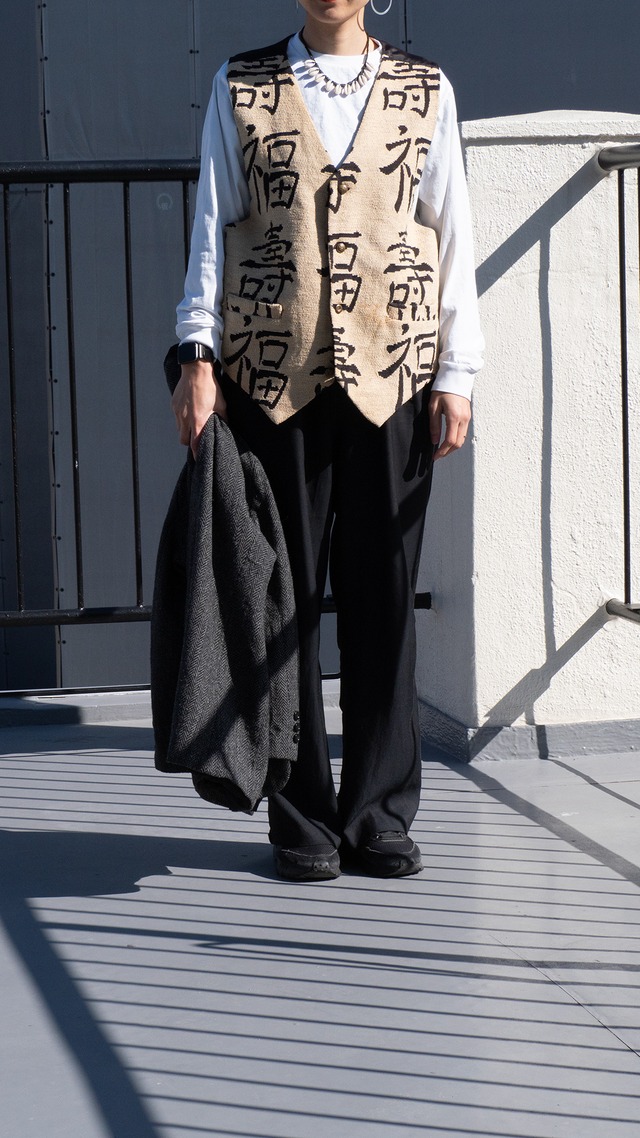 "CAFE" '80s vintage Tapestry fabric vest