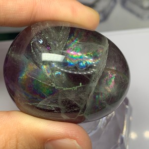 137.虹✩フローライトたまご