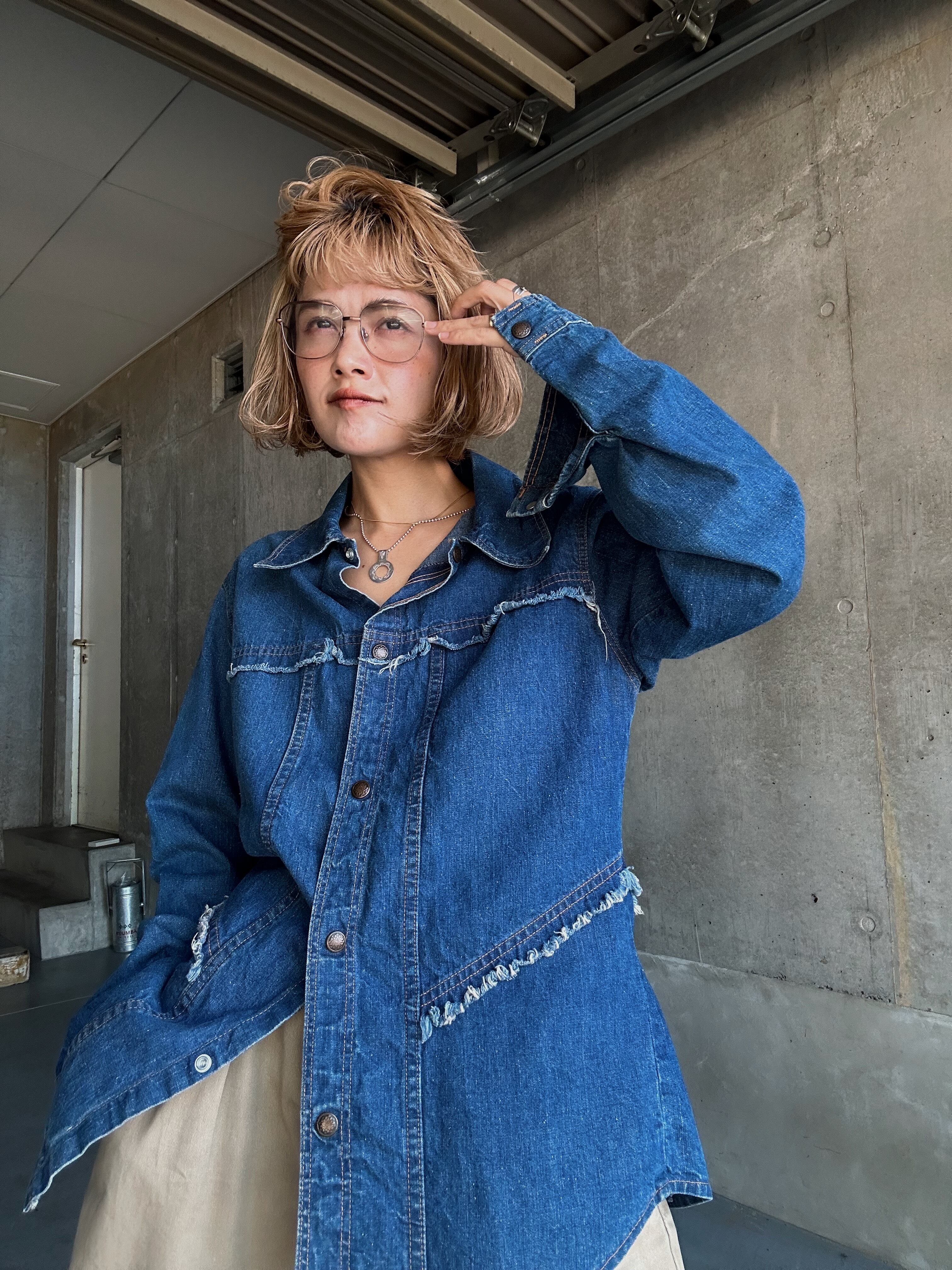 (SH1246)Snap button fringe denim shirt made in USA