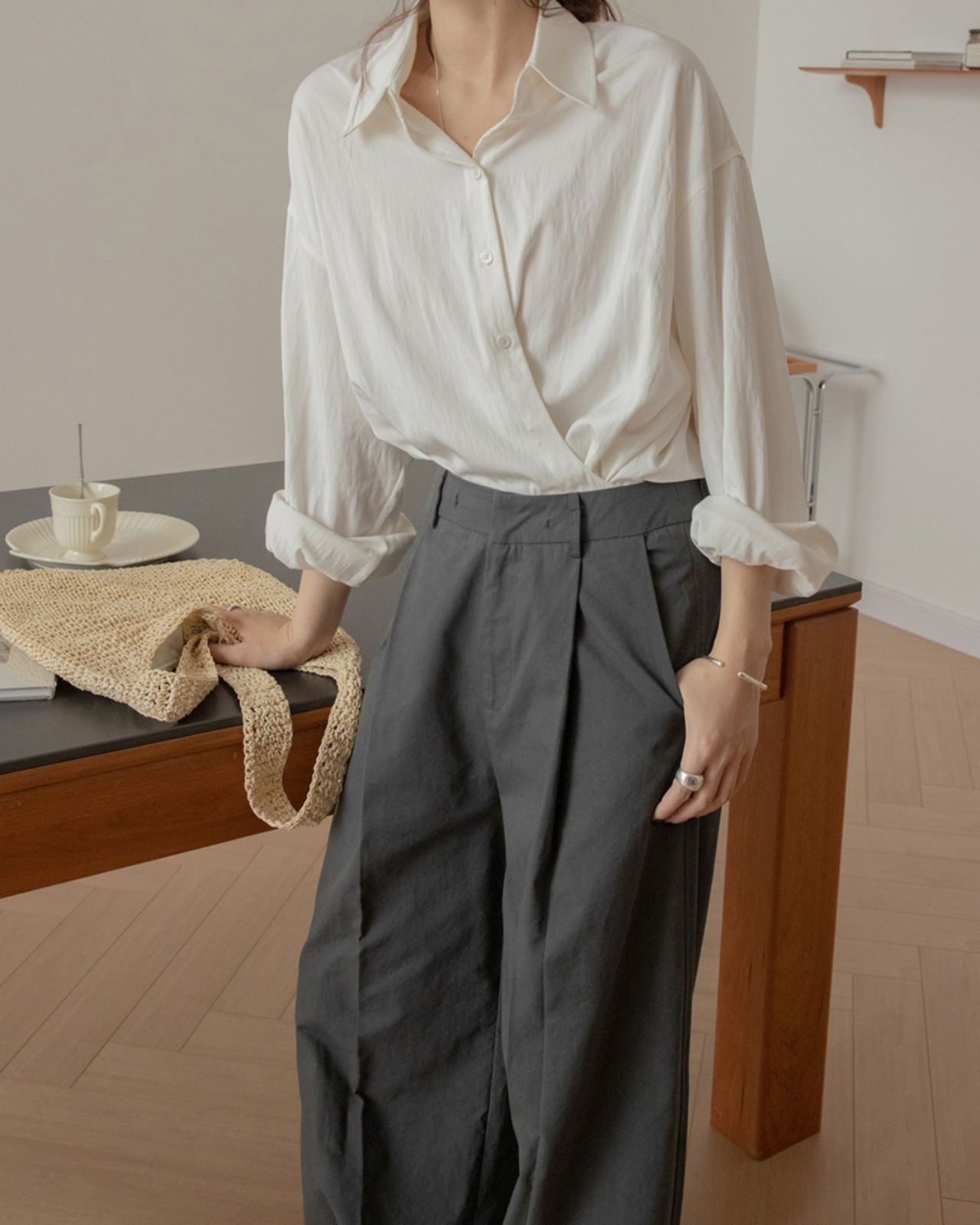 Design draped long sleeve Shirt T20064