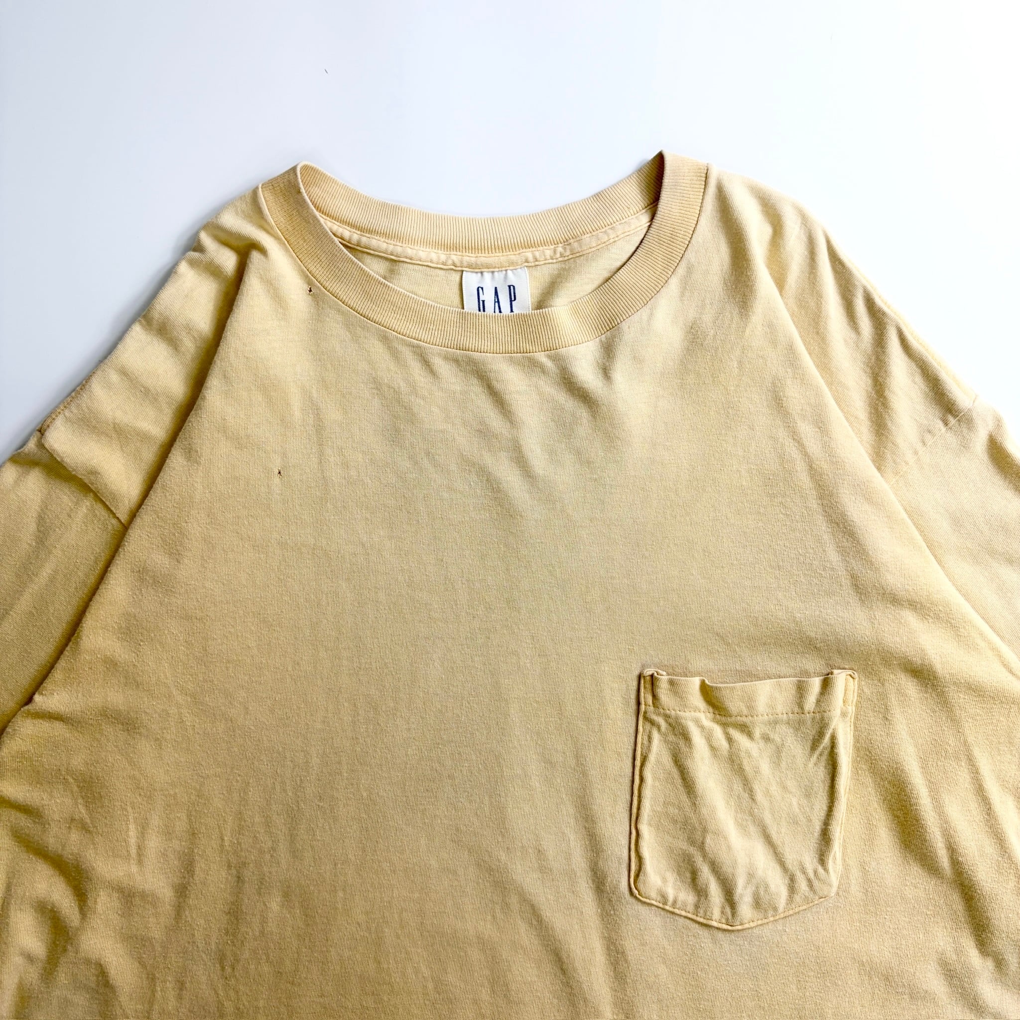 00s  GAP Pocket T-Shirt