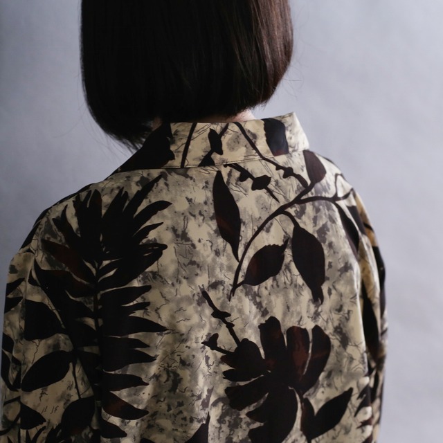 large format reef pattern l/s open collar shirt