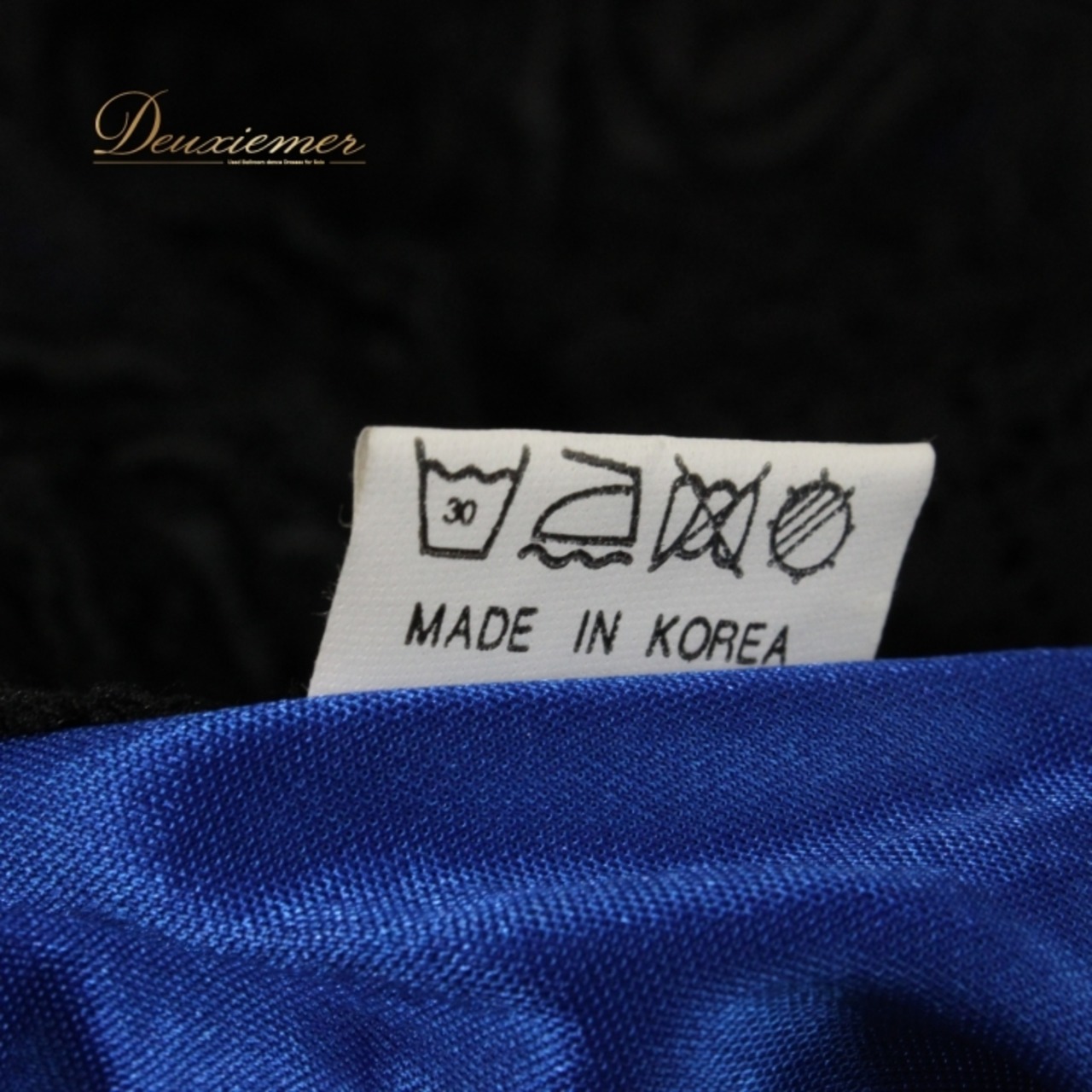 社交ダンス 衣装 スタンダード ドレス ワンピース パーティドレス スタンダードドレス 青 黒 ブラック系 ブルー系 花柄 レース 長袖 二重スカート ボリューム 優雅 動き ファスナー 伸縮性 肩パッド ポリエステル