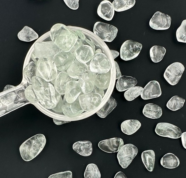 (00987)グリーンクォーツ　【100g】　細石　さざれ石　Quartz　緑水晶　浄化グッズ　パワーストーン　天然石　天然石インテリア
