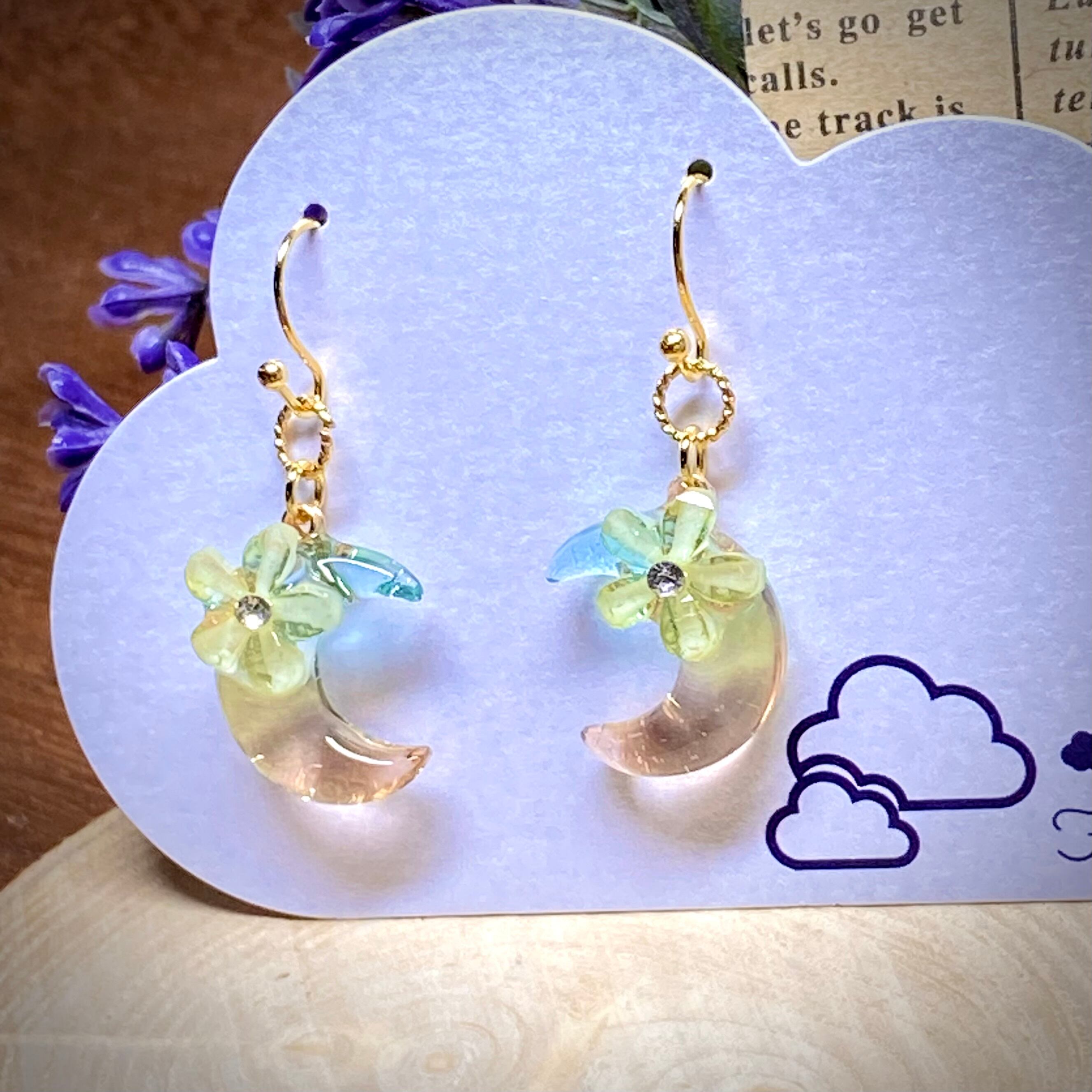 レジンピアス 夕暮れの空 月