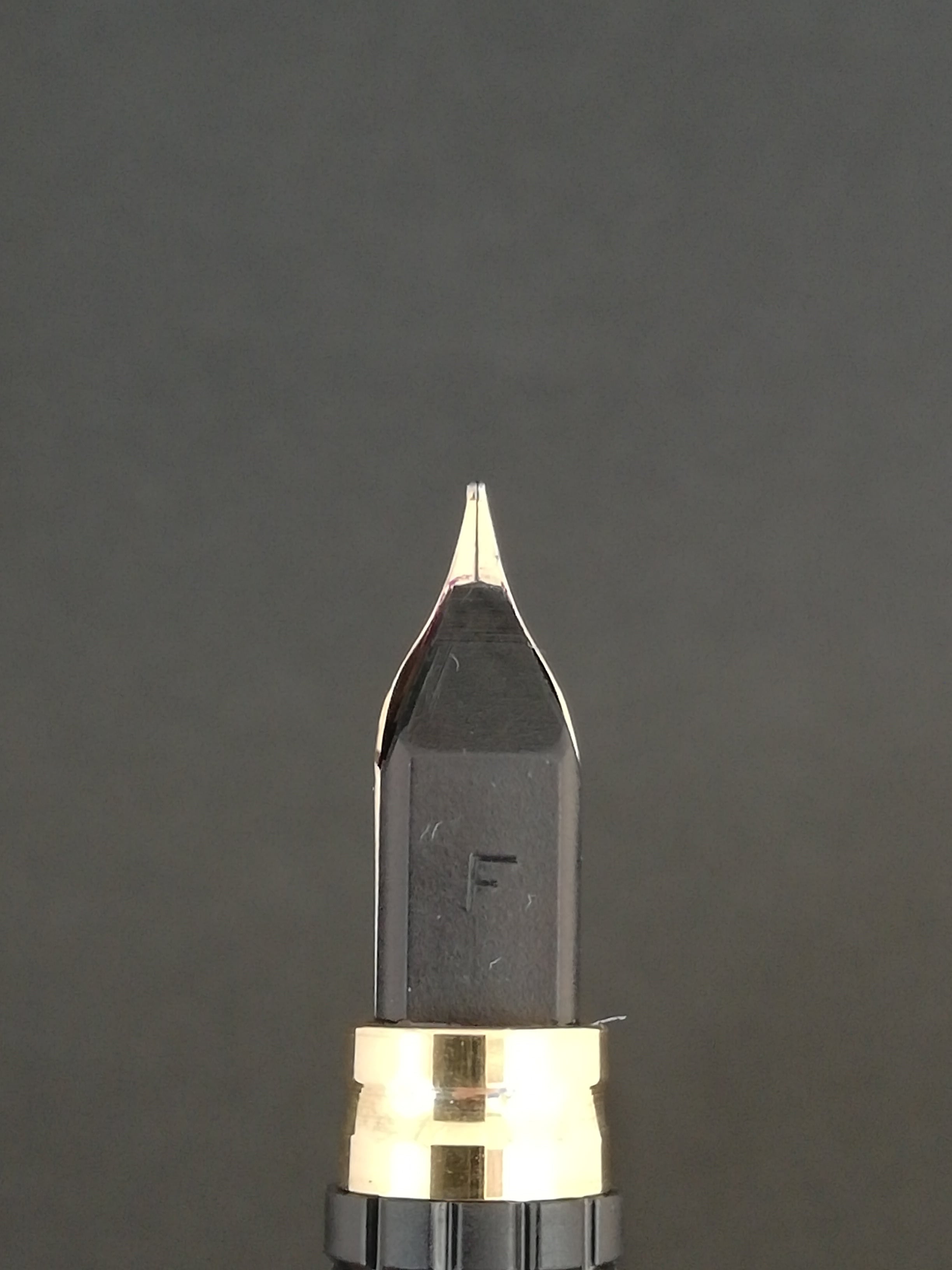 8b14bf980fae152fcefbf5f5099ea9