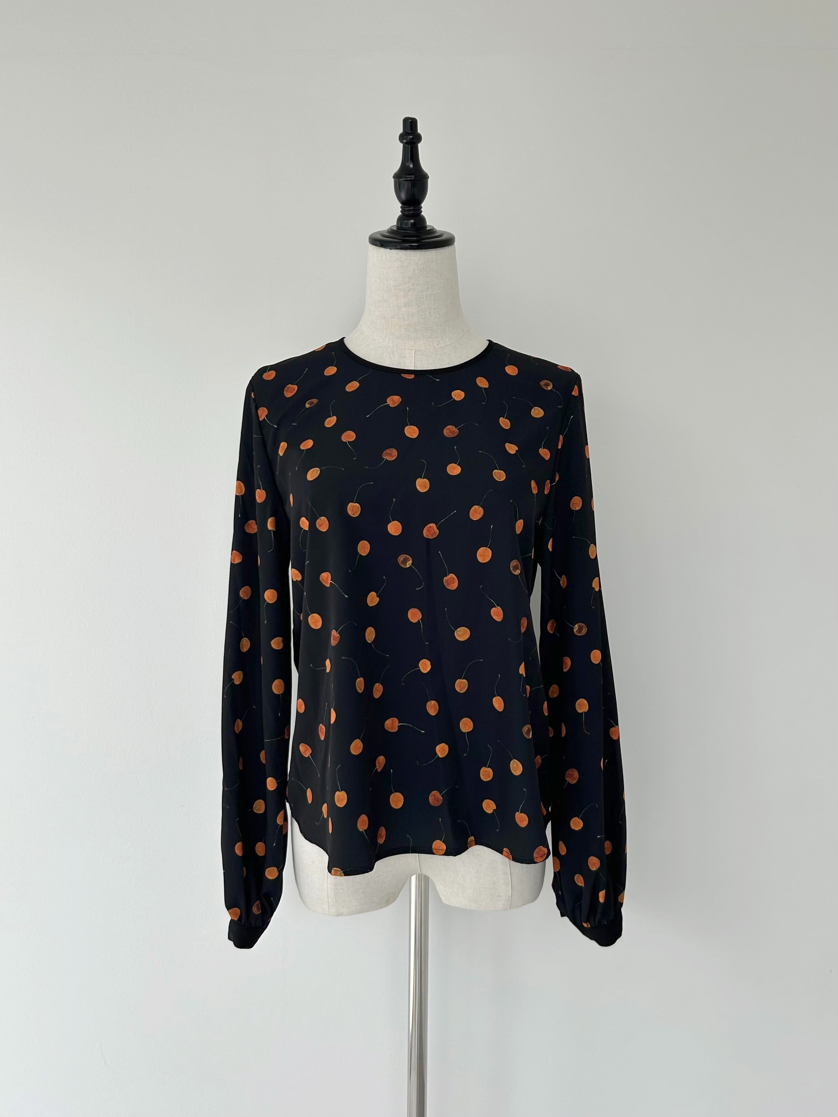 LOKITHO - STUDIOS LOKITHO トップス LOKITHO Cherry layard top | KOKO