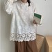 2色/スタンドフリルネック刺繍ブラウス ・12139