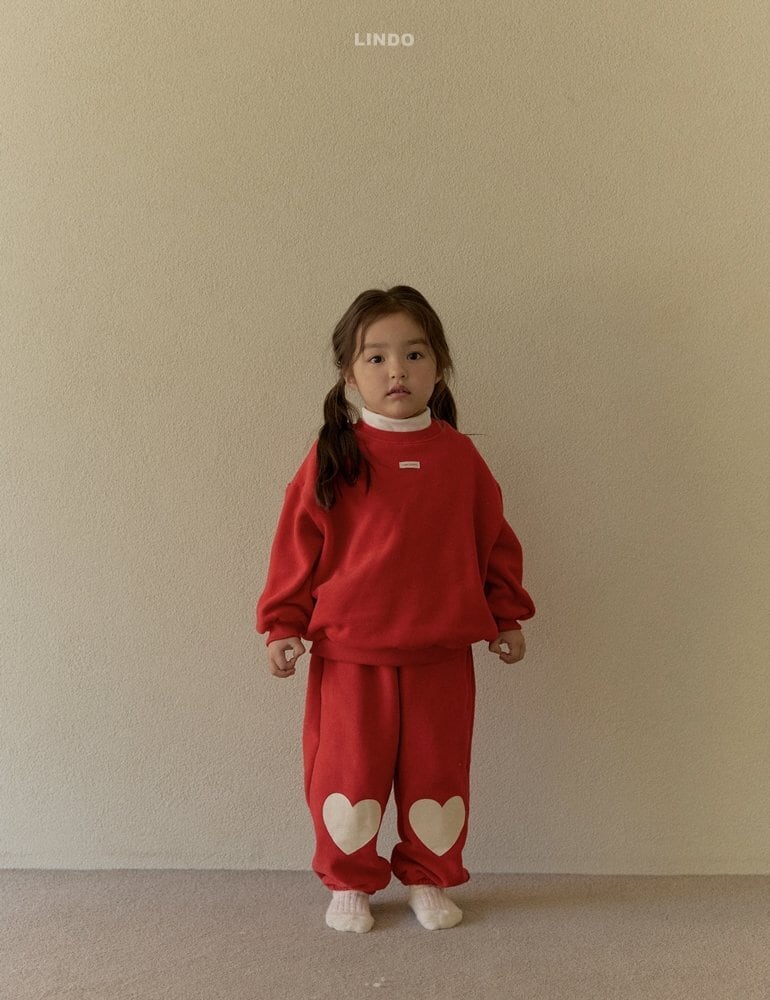 【予約商品】 heart sweatshirt