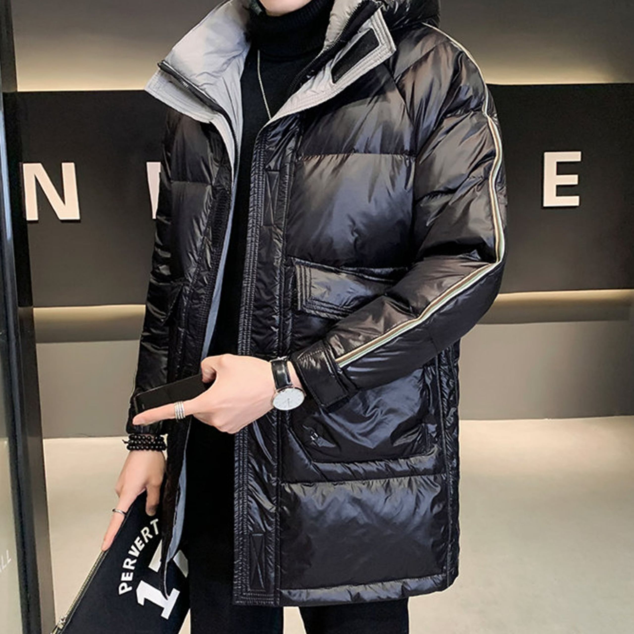 プレミアムブラックグロスダウンジャケット M0786