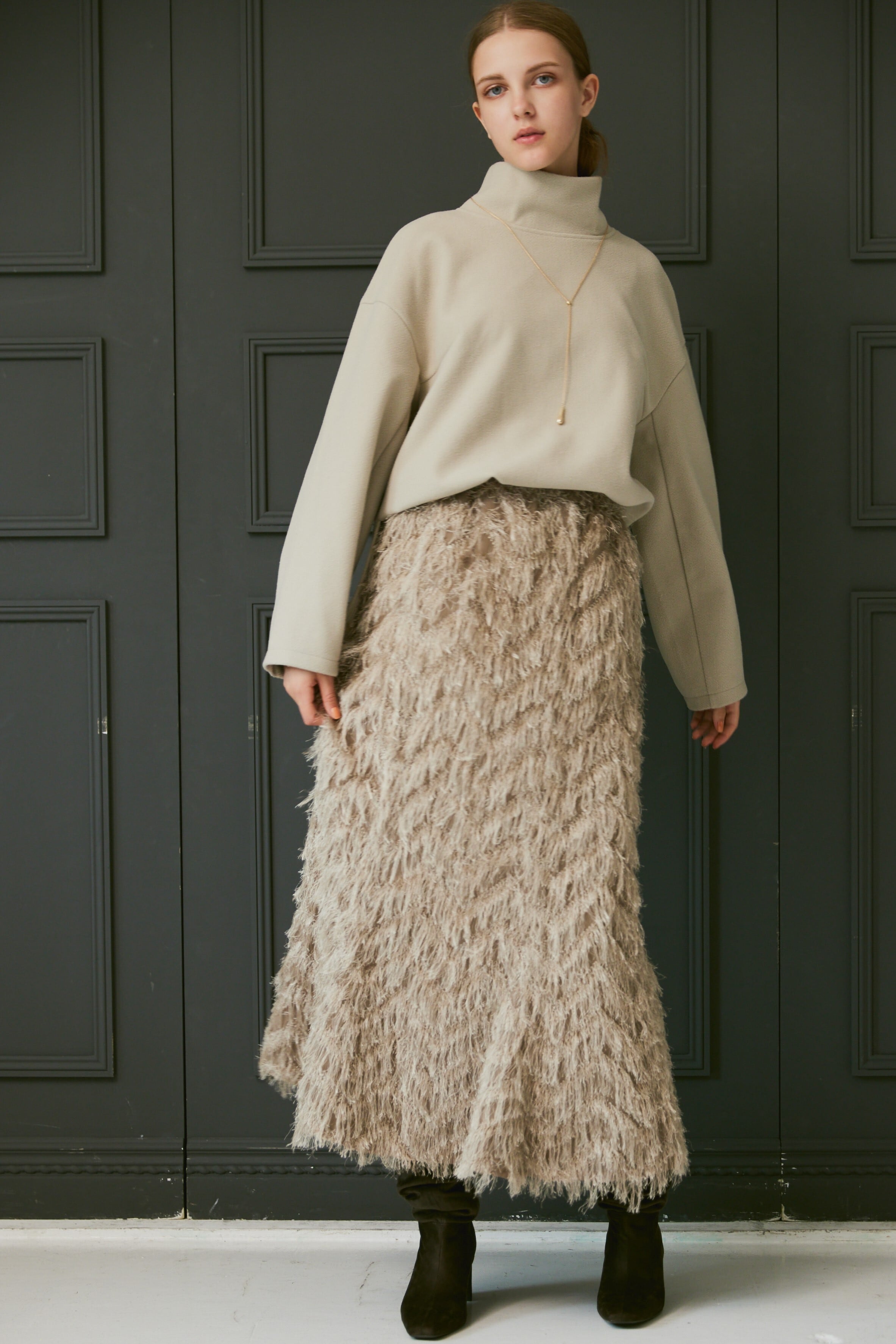 Cut jacquard mermaid skirt BEIGE | mirem
