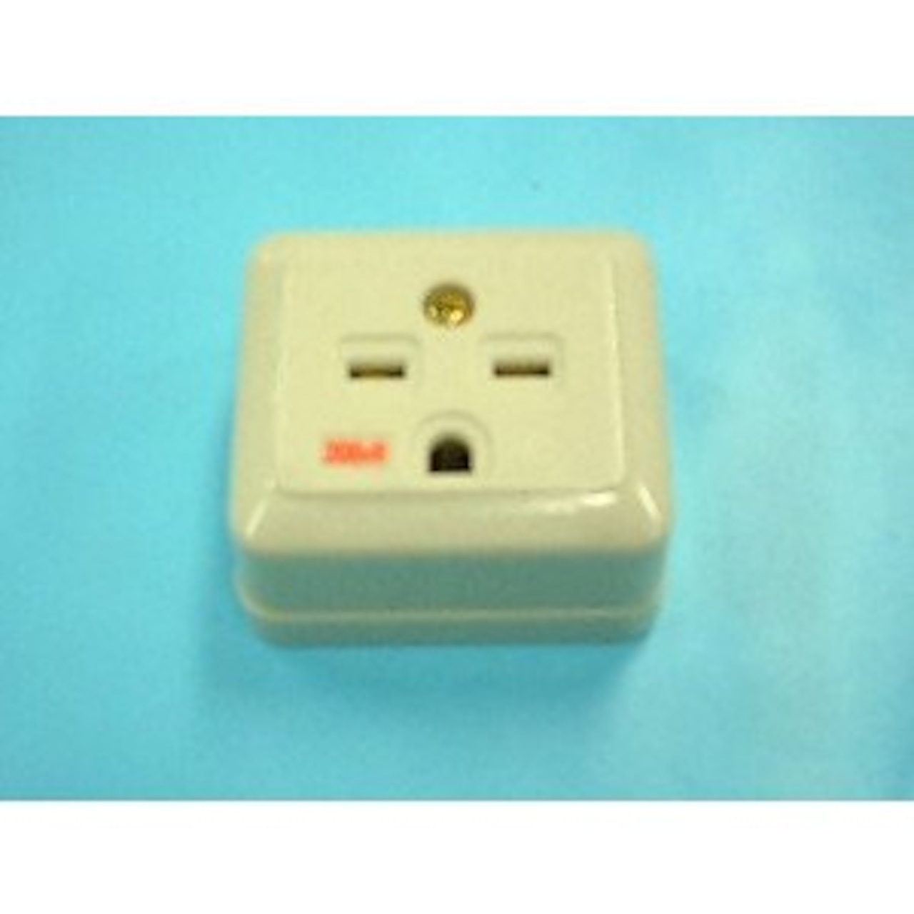 パナソニック(Panasonic) 接地角型コンセント 250V WK3012