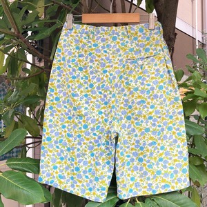 Vintage 60’s flower print short pants