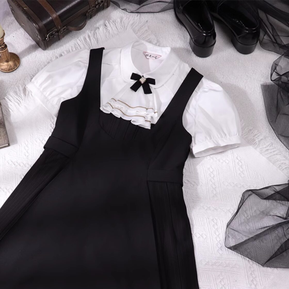 リズリサ ティーアドレス・ロリータコーデ 黒 リズリサ ティーアドレス・ロリータコーデ 黒（黒ロリータ」の
