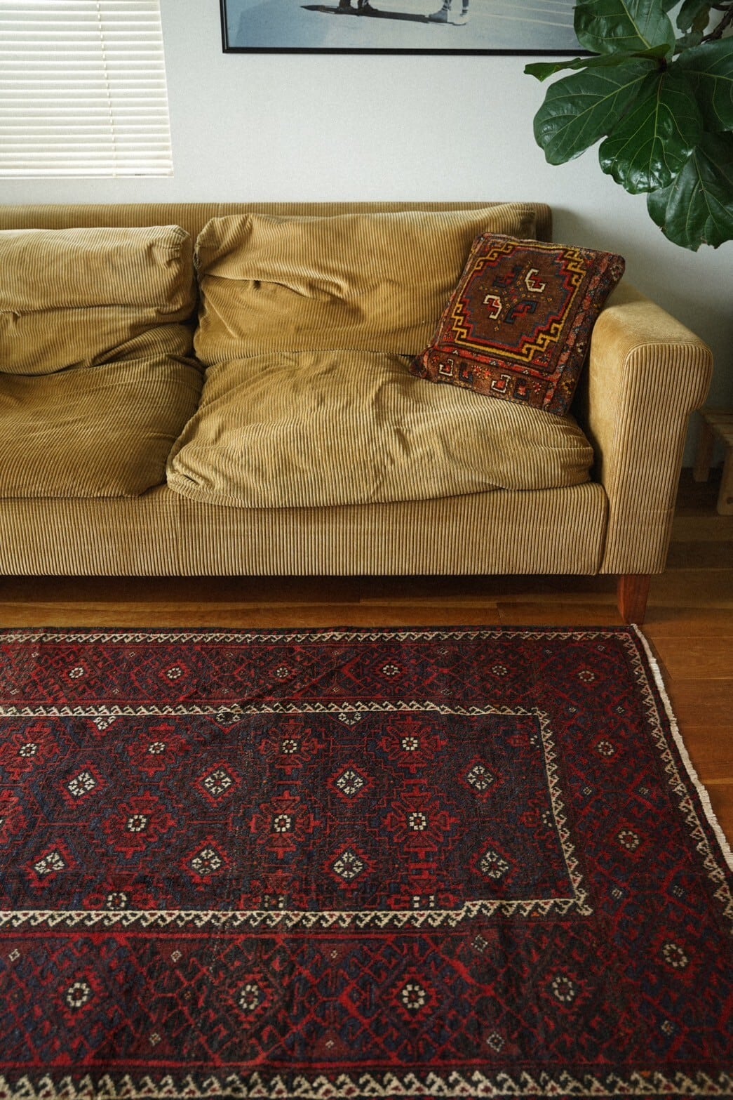 1110-Vintage Janbegi Baluch rug