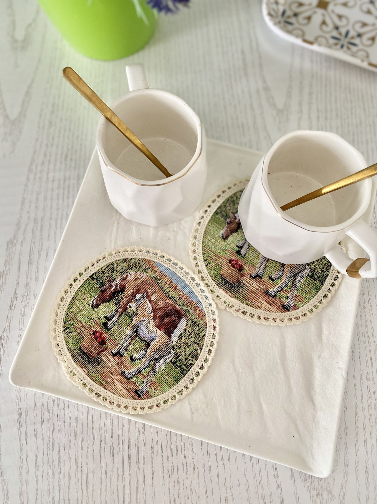 タペストリーラウンドコースター　馬　ホース　 ウクライナ製 - 2