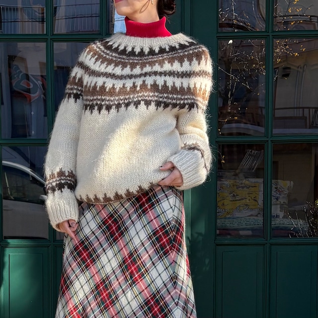 　Vintage Nordic Sweater