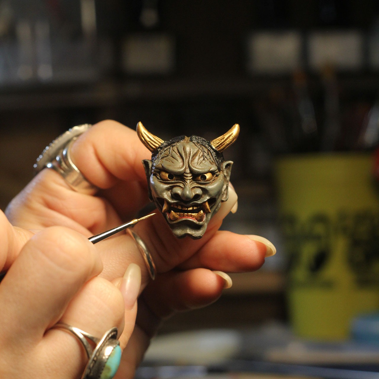 黒般若（鬼心） NumberBolt