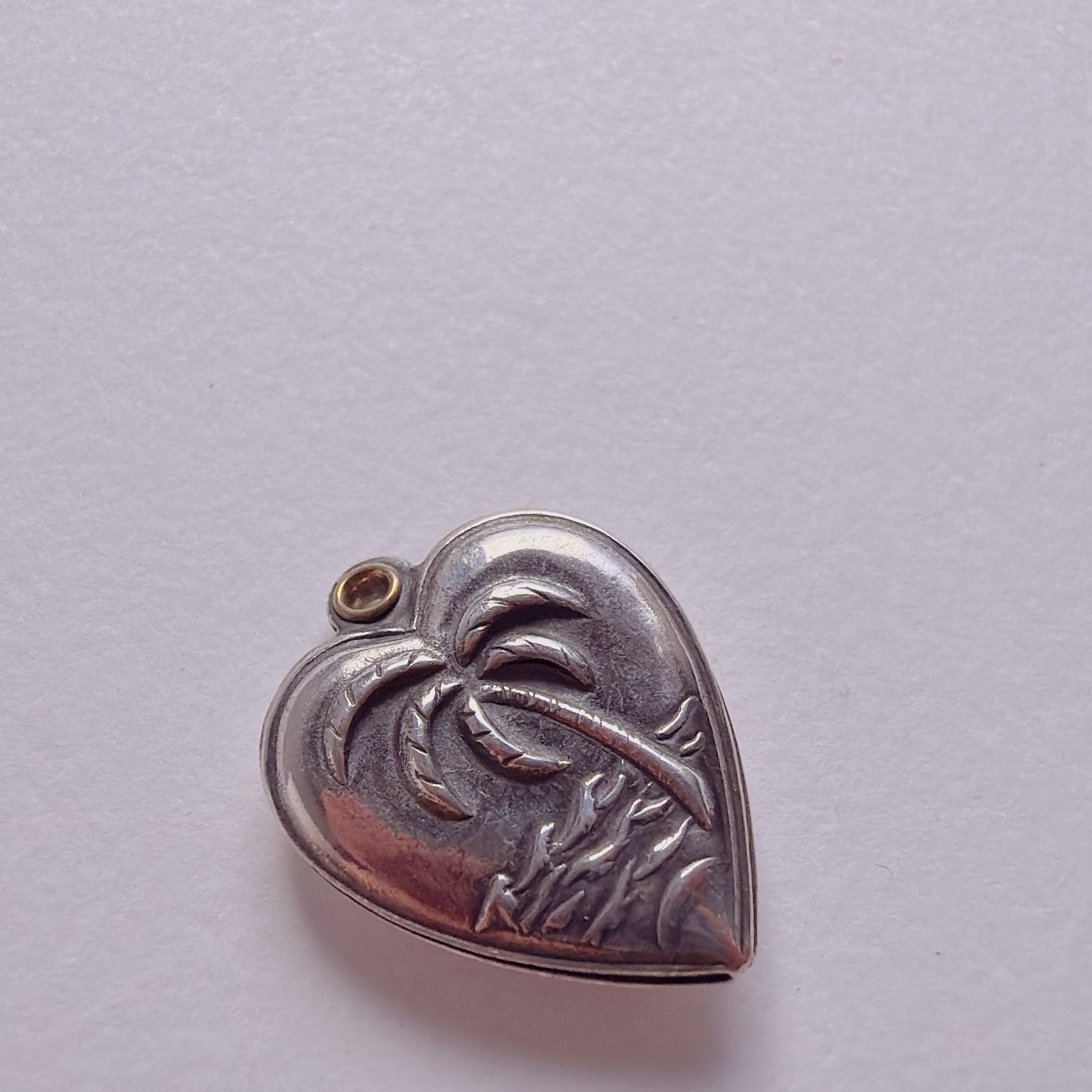 【J353】10s -40s 椰子の木 海 スウィートハートジュエリー ヴィンテージ チャーム