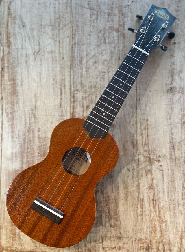 ウクレレ キワヤ KSU-1 ソプラノ マホガニー KIWAYA UKULELE ケース チューナー付