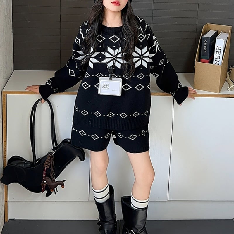 ノルディックニットセットアップ