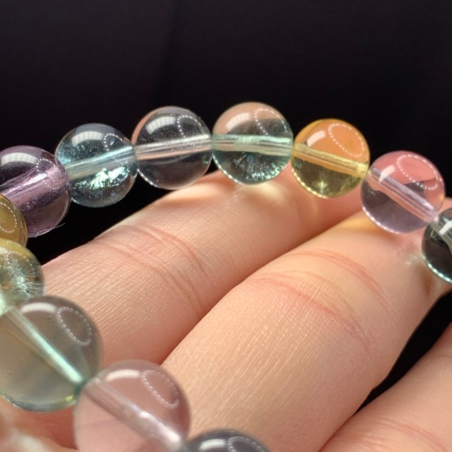 f112 透明度抜群！うるうるキャンディフローライトブレスレット