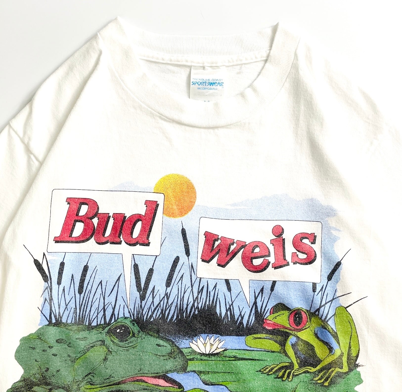 90s Budweiser Frog Graphic Tee