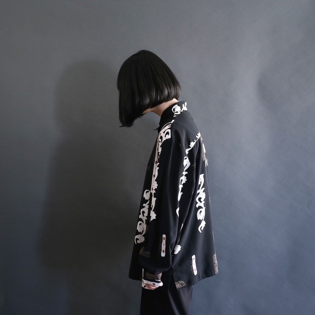 black base art pattern l/s mode shirt
