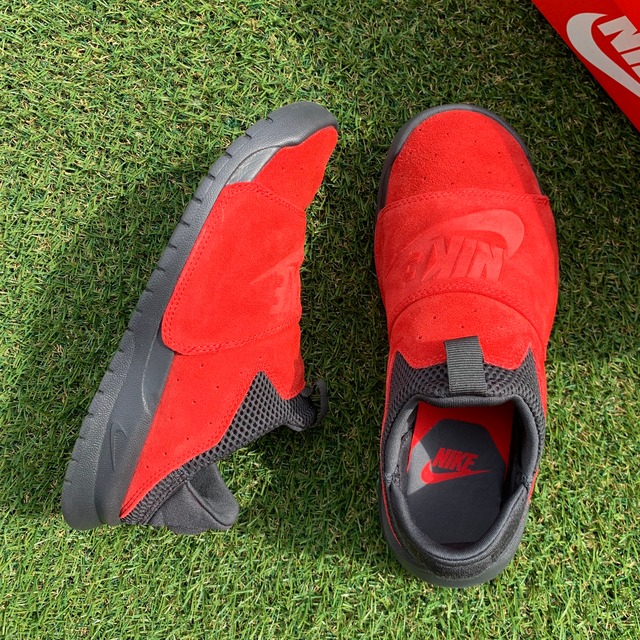 Nike benassi slp ナイキ ベナッシ スリッポン NIKE BENASSI SLP 