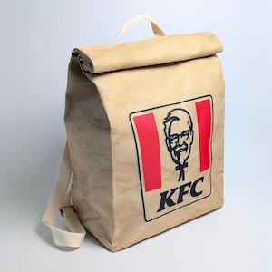 ♧【 KFC ( ケンタッキー )】カーネル・サンダース / Backpack(バックパック) / リュック / 紙袋風 〚アメリカン雑貨 アメトイ〛