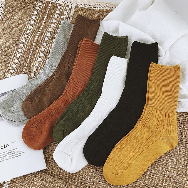 オータムウィンターストライプスタンダードソックス レトロ 秋物 冬物 タイツ ストッキング ブラック・アイド・ピーズ29941362260